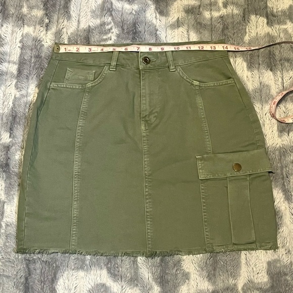 ZARA Mini Cargo Skirt Size Small - Picture 3 of 7